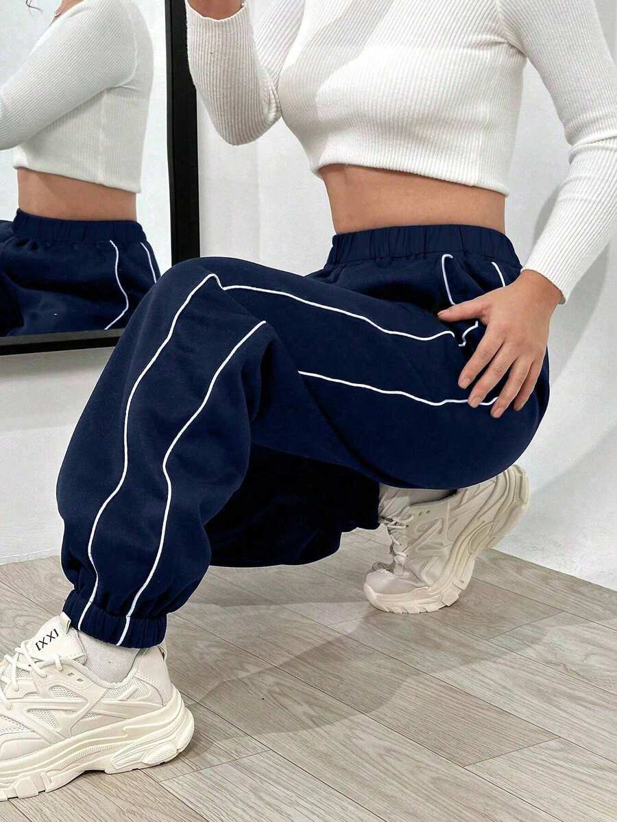 1 件青少年女孩百搭时尚休闲户外运动裤，适合春秋季节