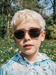 1副经典简约时尚TPEE儿童方形眼镜，适合男孩女孩，可用于派对、节日、旅行、装饰、日常配饰、摄影道具