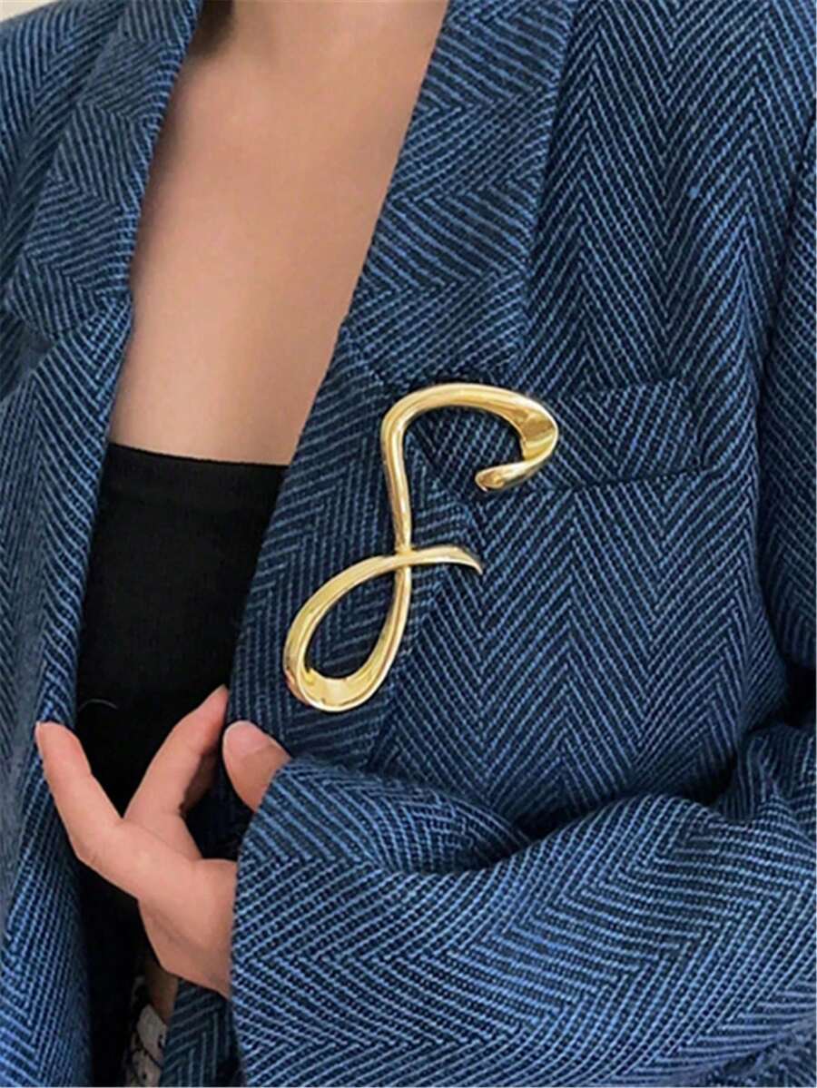 1pc Asymmetrical Metal Number 8 Brooch, European & American Style, Fashion Brooch For Women & Girls, Travel, Wedding, Party, Birthday, Christmas Gift - Gold - View 1