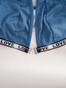 1 Set Women Sexy Deep V Chain Front Closure Lingerie Set With Love Letter Silver Thread Decor, Includes Bra And Thong Panty