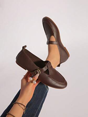 2025 Dam Nya Slip-On Klassiska Enfärgade Casual Sneakers, Bekväma Platta Skor För Vardagsbruk, Kontor, Kappmatchning, Professionell Outfit