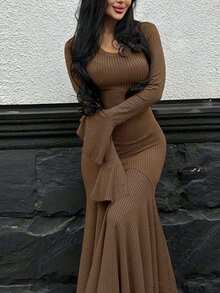 Elegant Women's Brown Knitted Dress, Long Sleeve Round Neck Fitted Mermaid Style, Made Of High-Stretch Fabric For A Refined And Graceful Look. - Coffee - View 6