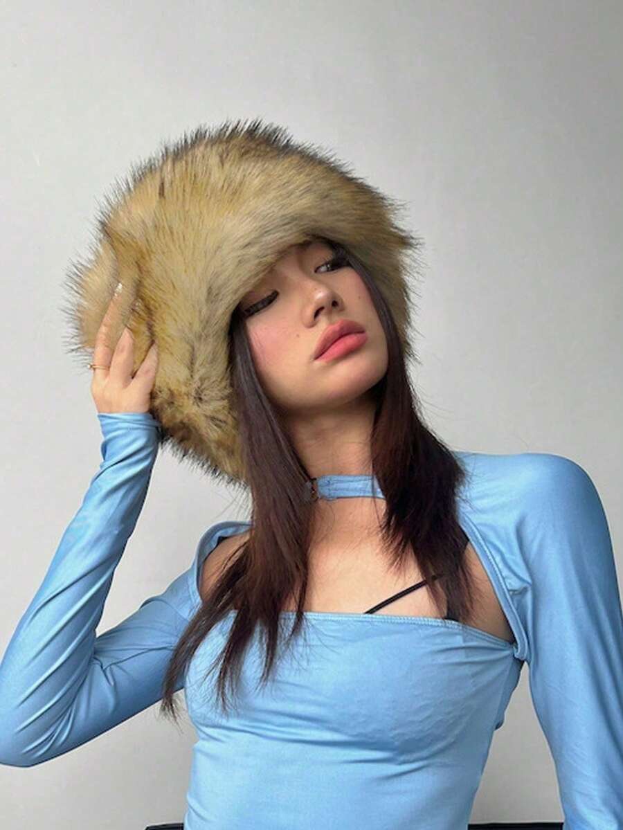 1pc Women's Soft Fluffy Warm Knitted Hat, White, Suitable For Autumn/Winter Decoration