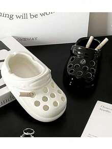 1pc Unique Soft Clog Shoe Ashtray, Simulation Daily Tools Design, Ideal For Home, Office, Hotel Decor, Perfect Valentine'S Day & New Year Gift, Spring Festival Collectible Piecedecorroom Decor Bedroomautumn Home Decorwall Decorhome Decor Living Roomhome Accessoriesdecorhouse Decorparty Bag Fillerchristmas Baubleschristmas Partychristmas Decorations Homechristmas Decorationschristmas Stocking Fillersgifts For Men