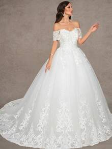 Women's Off-Shoulder Elegant White Lace Beaded Wedding Dress - White - View 6
