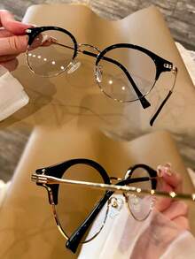 Luxurious And Elegant  Reinstallation Manufacturing  Court Style Blue Light Glasses,Blue Light Glasses For Woman Men Safety Glasses Blue Light Blocking Glasses  Protection Computer Gaming Glasses   Women Cute Light Weight Red Frame Oversized Non Prescription Small Face Square Cat Eye  Reduce Eye Fatigue On Computers, TVs, Phones, And Games, Suitable For Computer Lense Screen Protector Plain Glasses   Clear Lens Glasses Blue Light   Light Blocking Glasses Blue Light Glasses Light Glasses For For Women Men  Light Glasses For    Glasses For Women  99 Blue Light  Glasses For Woman  Blue Light  Glasses Women/Men, Fashion Round  Frame UV Ray Filter Computer Gaming Glasses Computer Glasses - Anti Eyestrain & UV Glare Protection Anti Glare - 烏亮 - 查看 9