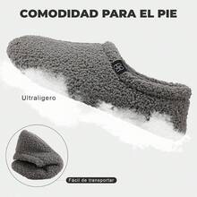 TendenciaToketa Pantuflas para Mujeres Invierno, Pantuflas Antideslizantes, Zapatos cómodos cálidas de casa, Pantuflas suaves de espuma viscoelástica con suela de goma,Pantuflas Mujer y Hombre, Pantuflas mujer comodas(225-260mm)Calidad premium - Gris - Ver 10