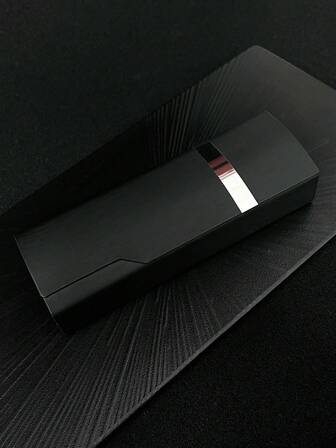 1pc Mini Small Size PU Leather Tin Box Optical Glasses Case, Crush-Resistant Protection For Student, Reading Glasses, Myopia Glasses, Metal Brushed Texture Glasses Storage Box, Suitable For Car