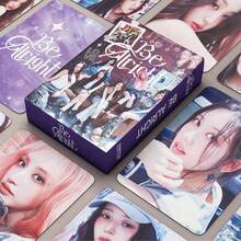 55张K-Pop/Baby Monster/Aespa/Twice/Idle小卡套装，包含雨琦、小娟、舒华、美延、Dirty Work、Bomb、Idle、We Are、2ND、I Feel、I Sway等歌曲小卡，高品质收藏，可收纳于卡包、钱包、背包或作为装饰品，是馈赠亲友和节日礼物的理想之选。 - 彩色 - 查看 12