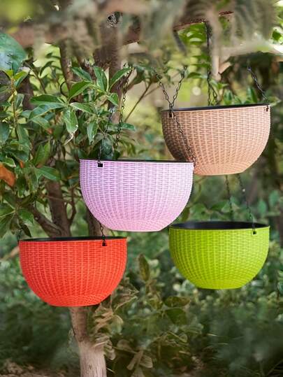 5 st moderna vertikalt randig rund hängande krukor - gröna, svarta, orange, rödbruna och grå plastkrukor, lämpliga för suckulenter, örter och blommor - inomhus- och utomhusbruk, slät yta med krokar, modern uteplatsdekor