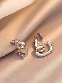 1 paire de boucles d'oreilles clip minimalistes en forme de cœur pour femmes - Argent - Voir 4