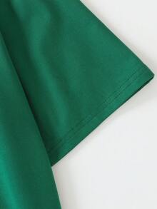 男童休闲赛车风圆领短袖T恤，印有卡通汽车和标语，舒适透气，适合夏季穿着。青少年男童服装/男童服装/儿童男童服装/幼儿男童/青少年男童/幼童男童 - 墨綠色 - 查看 7