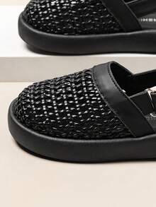 1 par de sandalias de niña de estilo vintage negro tejido, zapatos romanos cómodos, suaves, antideslizantes y transpirables - Negro - Ver 4