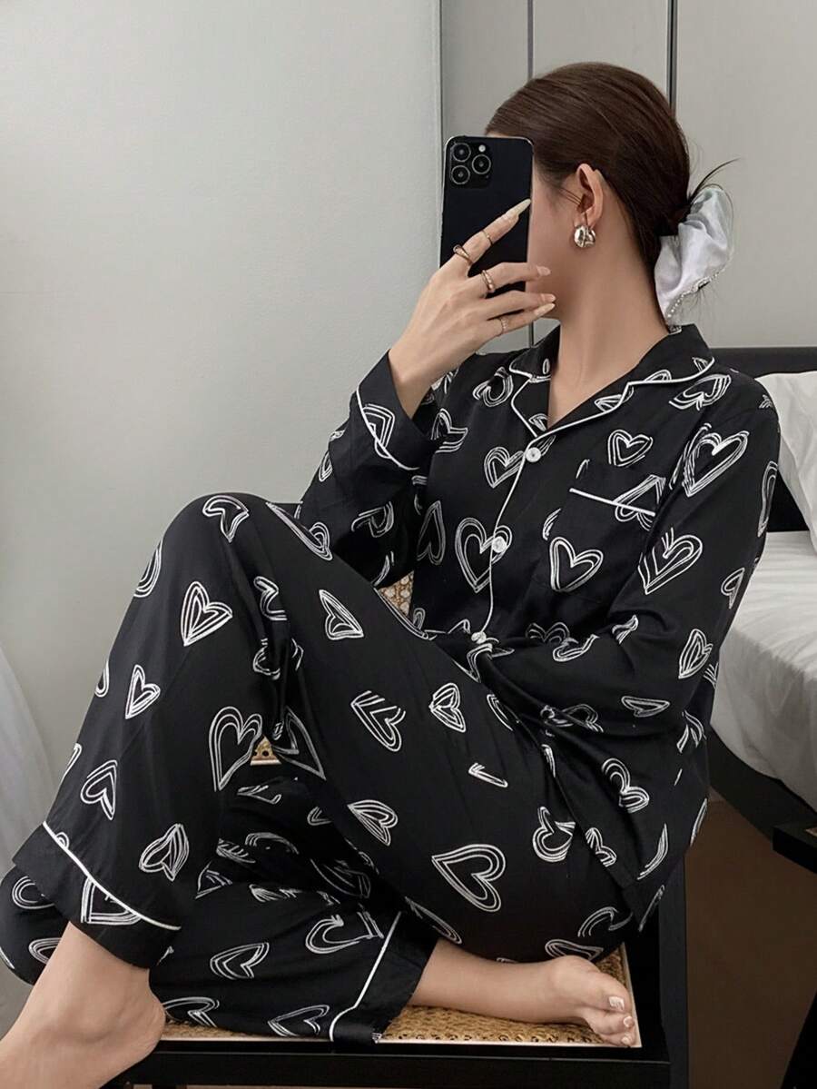 情人节女士卡通爱心睡衣套装（两件套），可爱长袖纽扣衬衫和长裤 - 黑色 - 查看 1