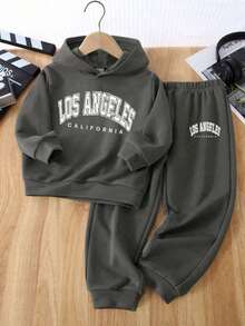 男童字母印花保暖连帽卫衣和裤子套装