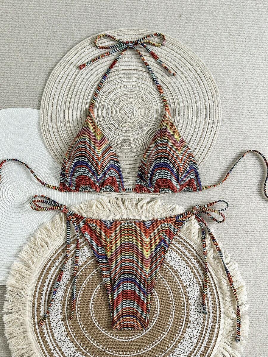 Bộ bikini hai mảnh gợi cảm dành cho nữ, họa tiết in ngẫu nhiên cổ điển năm 2025, thích hợp cho kỳ nghỉ hè trên bãi biển. - Nhiều màu - Xem 1