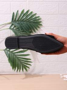 2026 New French Low Heel Closed Toe Sandals, Summer Goddess Flat Shoes, Pointed Toe Hollow-Out Slip-On Shoes - Black - View 2