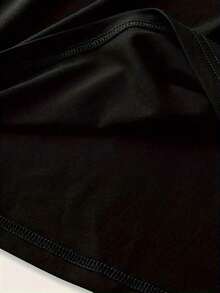 Women's Official Band Merch-Shirt - Black Tee With Red & White Graphic, Washable Polyester Concert Tee PTV Fans, Gothic Heavy Metal Apparel, Music Band Female Tshirts, Fan Collectible, Edgy Aesthetic, Longlasting Material, Unisex Fit, Fashion, Casual Wear, Highquality Print POJU - màu đen - Xem 4