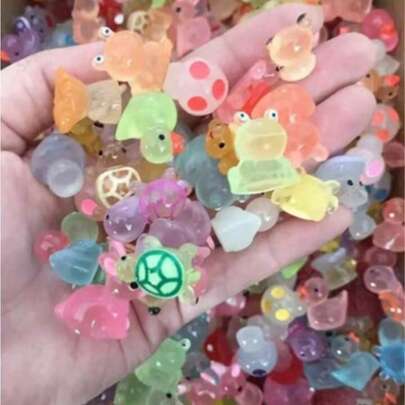 100pcs Glow-In-The-Dark Resin Mini Animal Assorted Colors, No Electricity Needed, Suitable For Garden, Party, Miniature Landscape, Aquarium, Doll House Decor, Christmas