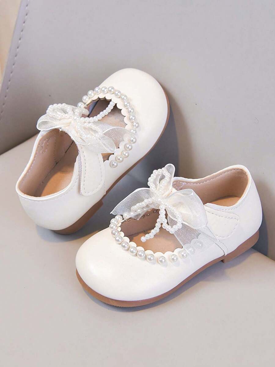 1双女童时尚珍珠装饰公主平底鞋，软底防滑儿童牛津鞋，英伦风女童舞蹈鞋，适合春、夏、秋、冬四季穿着 - 米色 - 查看 1