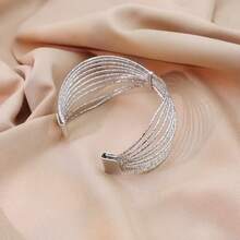 Pulseira Leque Multifios Banhada Ouro 18K ou Prata 925, Texturizada - Prata - Visão 5