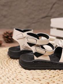 Fashionable Casual Popular New Kids Sandals, Student Summer Beach Shoes, Toddler Non-Slip Soft Bottom Shoes - Beige - View 7