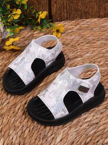 1双男女通用新款PU魔术贴平底可爱露趾凉鞋，软底防滑婴幼儿沙滩鞋，适合夏季穿着 - 米色 - 查看 1