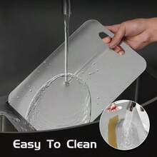 1 pieza/1 set de tabla de cortar de acero inoxidable 304 de doble cara. Con un diseño de doble cara, es adecuada para cortar carne, frutas y verduras. Es una tabla de cortar de cocina con diseño antideslizante, material antiadherente, durabilidad y fácil limpieza. - Plateado - Ver 11