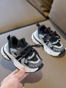1 Pair Kids' Mesh Soft Bottom Non-Slip Lightweight Breathable Casual Fashion Chunky Sneakers, Comfortable Outdoor Running Shoes, Suitable For Spring And Autumn - Black - View 3