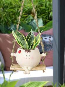笑脸造型吊盆，小巧可爱，适合室内外植物，可悬挂，适合珍珠串植物，树脂材质，可种植多肉植物，是送给女性的理想礼物，也是情人节和生日的绝佳选择。 - 彩色 - 查看 3