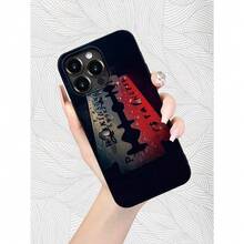 Blade Runner | Estilo Industrial Británico - Duradero y de Larga Duración | A prueba de golpes y resistente a caídas | Acabado mate para un rendimiento antideslizante | Diseño lujoso y elegante con impresión UV. Compatible con iPhone 16e/16/15/14/13/12/11/ Pro, Pro Max Plus - Funda blanda de TPU negra con protección contra impactos - Negro - Ver 3