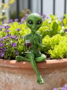 1pc Alien Resin Ornaments, Alien Ufo Outdoor Dwarf Garden Statue Ornaments Decoration, Outdoor Holiday Decor, Summer Theme Supplies, Home Garden Decoration, Yard Decoration, Yard Supplies