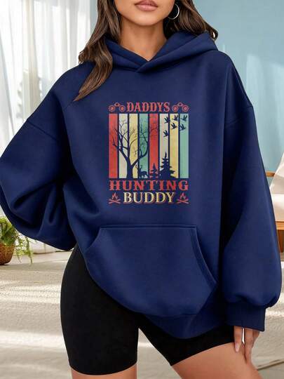 Suéter de moda con capucha al aire libre para mujeres Sudadera con Capucha Negra con Estampado de Bosque y Texto Daddy's Hunting Buddy para Actividades al Aire  Caza Combinar  de citas fuera de casa, regalos de vacaciones