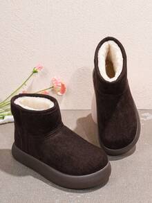 女士时尚厚底套脚雪地靴，冬季百搭舒适踝靴 - 咖啡色 - 查看 7