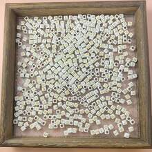 500 件 6 毫米生动亚克力字母珠套装 - 5 种颜色，方形字母图案，适合 DIY 珠宝和工艺品 - 非常适合手机饰品和创意设计 - 彩色 - 查看 29