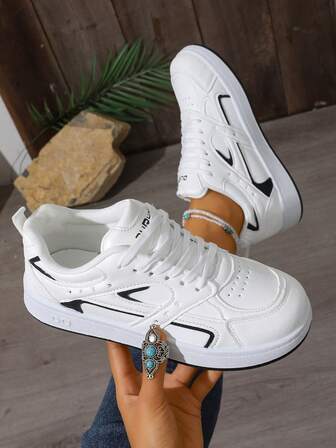 Damsneakers med tjock sula, vita, casual