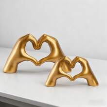 1pc Heart & Hand Shaped Resin Decor, Creative Luxury Style, Suitable For Desk, Office And Home Decoration - Multicolor - View 4