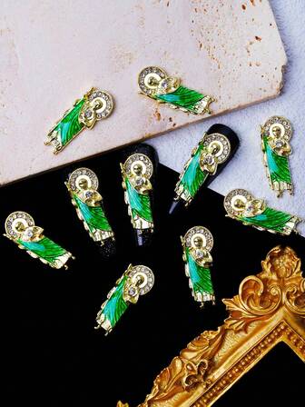 10 piezas Conjunto encantador de figuras religiosas con esmeraldas, aleación dorada, brillo y rhinestones en relieve. Accesorios de joyería de uñas de metal de lujo. Base de aleación. Estilo Y2K para chicas modernas. Decoraciones de arte de uñas 3D con rhinestones. Decoraciones de uñas japonesas. Accesorios de uñas DIY sin olor.