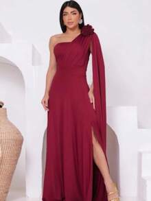 Women's Long Party Dress, One Shoulder, Draped With Slit – Elegant Fluit Fabric For Bridesmaids, Weddings, And Graduations – One Size Fits All. Elegant Asymmetrical Party Dress For Weddings. - 紅木色 - 查看 1