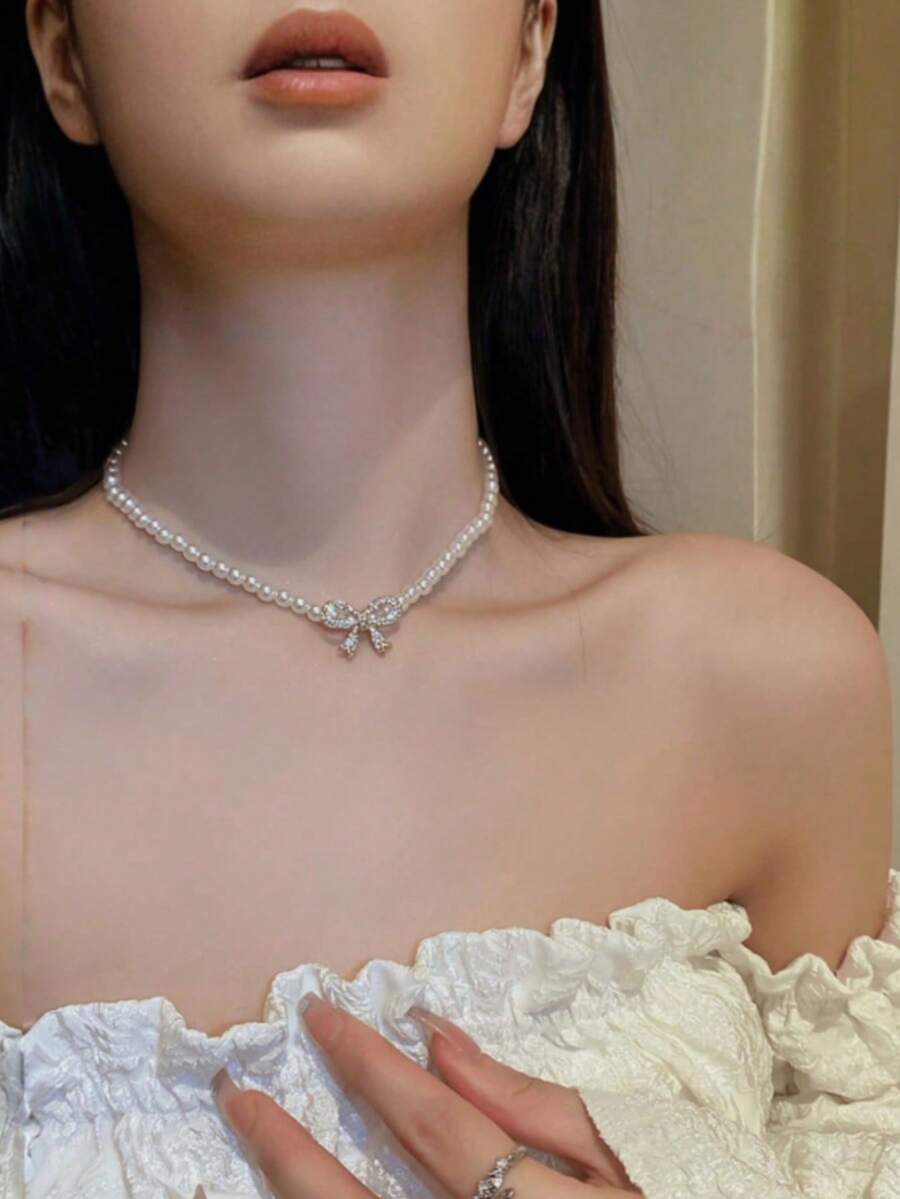 1pc Vintage Elegant Faux Pearl & Rhinestone Bow Pendant Necklace For Women - Multicolor 1 - View 1
