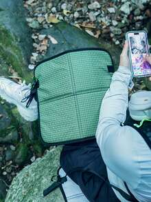 网格图案可折叠悬挂式户外座椅垫，野餐垫，具有防潮防水性能，便携式加厚露营和徒步旅行地垫，适用于户外活动