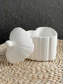 DIY Heart-Shaped Striped Lace Lid Jewelry Storage Box Silicone Mold, Art Decor, Gift, Plaster, Crystal, Candle Mold - White - View 1