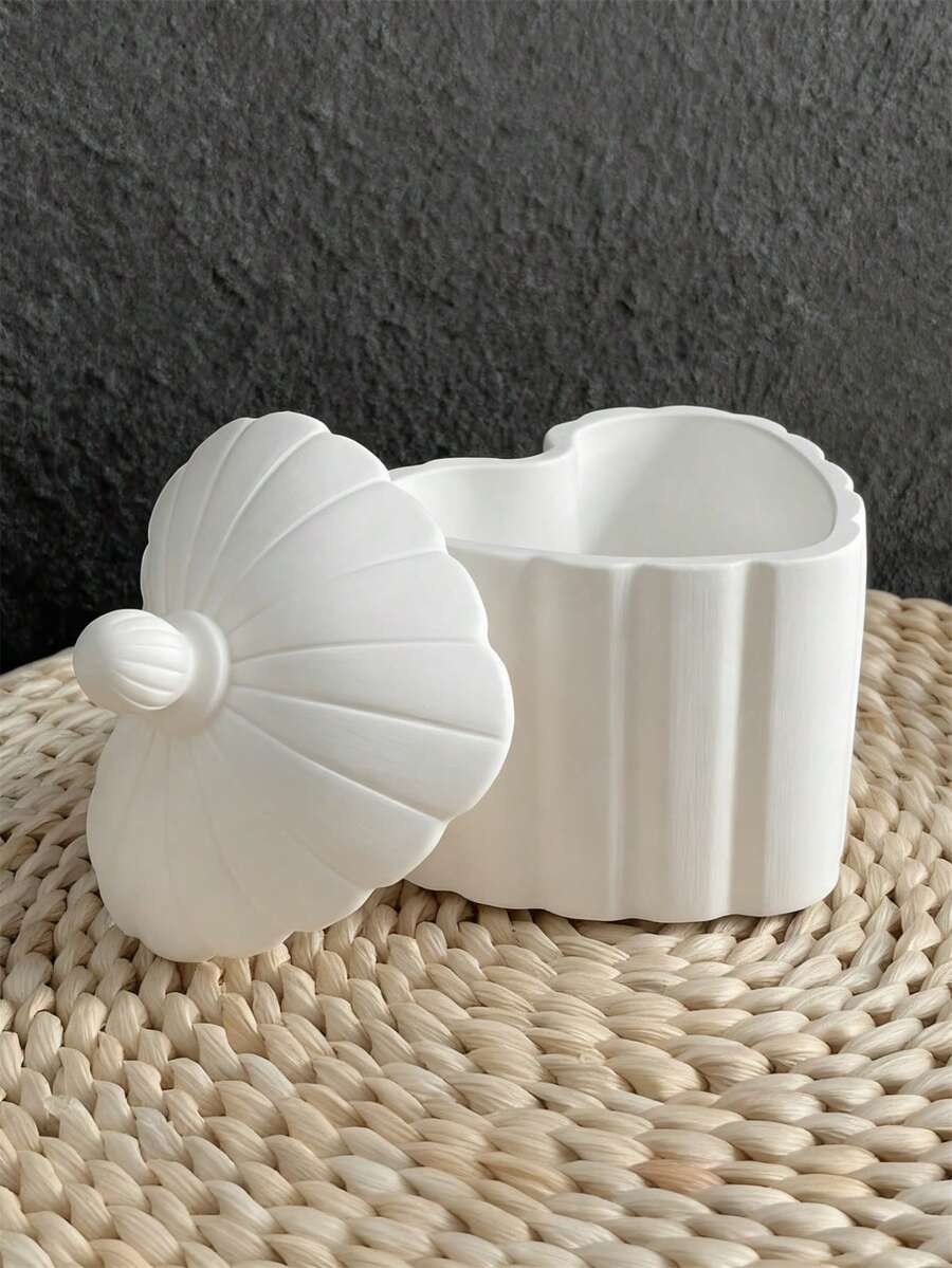 DIY Heart-Shaped Striped Lace Lid Jewelry Storage Box Silicone Mold, Art Decor, Gift, Plaster, Crystal, Candle Mold - White - View 1