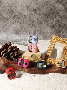 1 Stück/5 Stücke/10 Stücke Blumen- & Strass-verzierter manueller Zähler, kompakter mini tragbarer Fingerring-Klicker-Zähler, Daumendruckzähler, geeignet für Lernen, Sport und andere Zählaktivitäten - Verschiedenfarbig - Übersicht 2