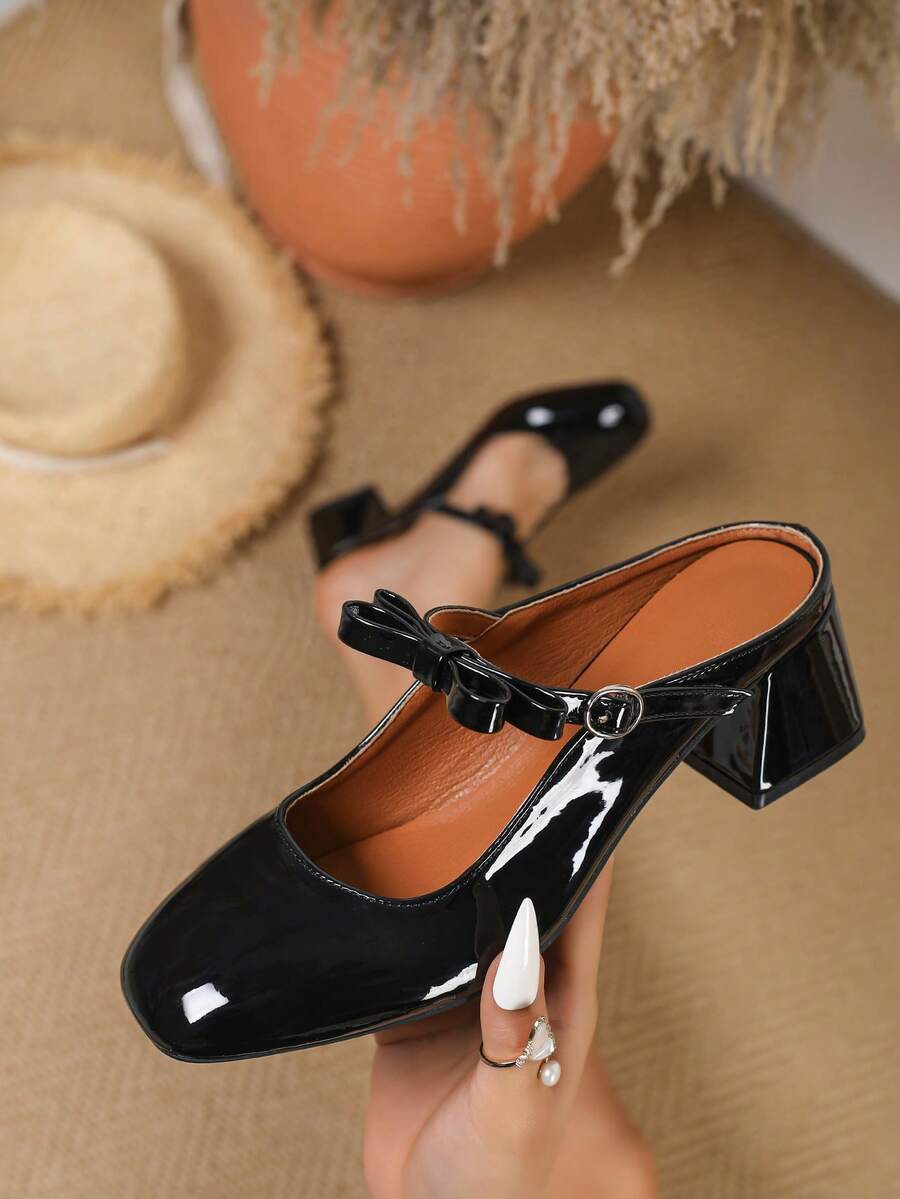 Classic Red Mary Jane Shoes For Women, Retro Style Leather Flats - Black - View 1