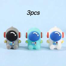 Um Apagador Macio de PVC no Formato de Astronauta de Alta Qualidade Sem Resíduos, Perfeito como Presente de Papelaria Estudantil para Escrita. - Multicolorido - Visão 9