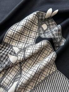 1pc Elegant Jacquard Weave Horse Pattern Scarf, Warm And Versatile For Women, Suitable For Air-Conditioned Rooms, Autumn/Winter, Fashion Accessory, Neck Warmer, Shawl, Gift Idea - Black - View 4