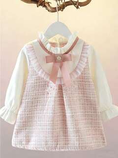 الرضع والأمومة