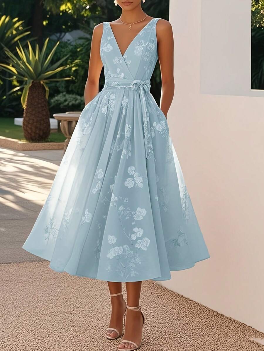 2025 New Off-Shoulder Evening Gown - Sexy V-Neck Formal Dress For Women, Elegant Long Sleeve Ball Gown With Waist Cinching - 淺藍色 - 查看 1