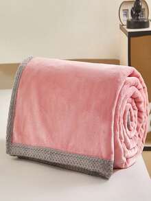 1 einfarbige Milchvelvet-Decke, weiche Polyesterdecke mit leichtem Luxusstil, modisch, einfach, bequem und weich, multifunktionale warme Überwurfdecke, geeignet für Schlafzimmer, Wohnzimmer, Sofa, Camping, Büro und Reisen, Raum- und Schlafzimmerdekoration, maschinenwaschbar, leicht zu pflegen, geeignet für alle Jahreszeiten - Lotuswurzelstärke - Übersicht 3